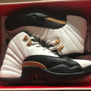 Jordan 12 Cny size 10